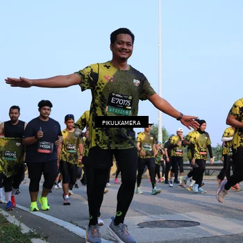 Runner Photo 6292903