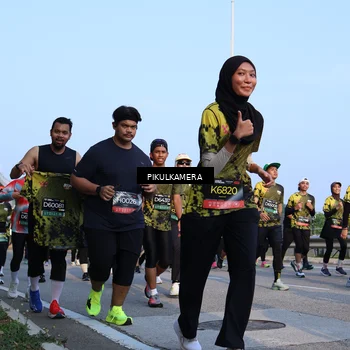 Runner Photo 6292932