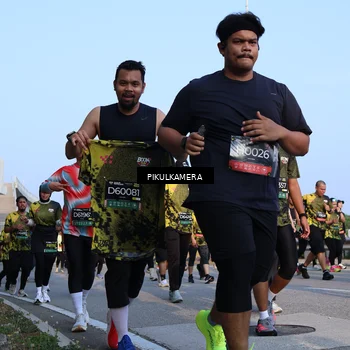 Runner Photo 6292990