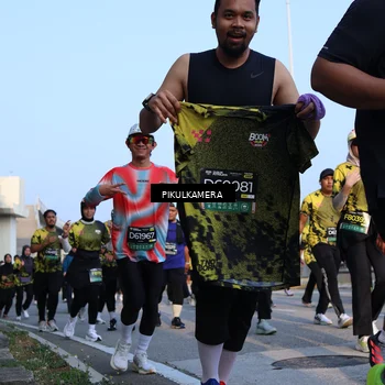 Runner Photo 6293028