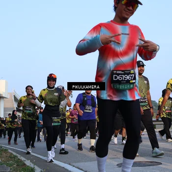 Runner Photo 6293038