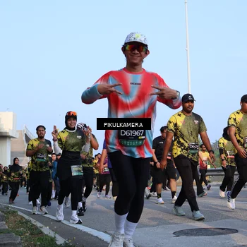 Runner Photo 6293052