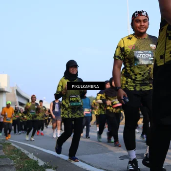 Runner Photo 6293176