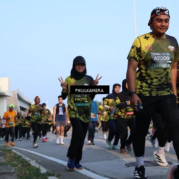 Runner Photo 6293208