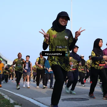 Runner Photo 6293240