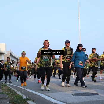 Runner Photo 6293265