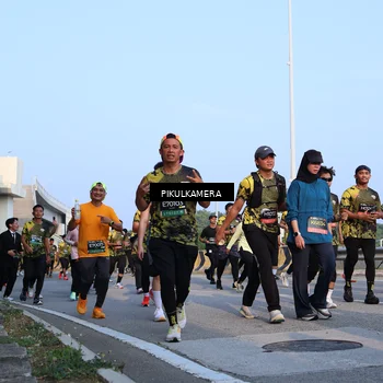 Runner Photo 6293286