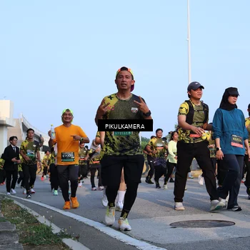Runner Photo 6293300