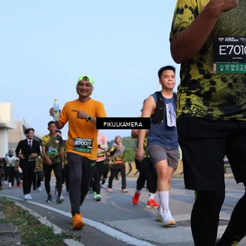 Runner Photo 6293331