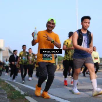 Runner Photo 6293371
