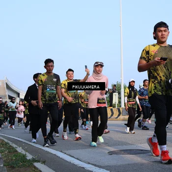 Runner Photo 6293402