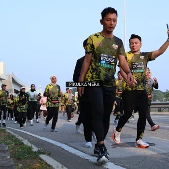 Runner Photo 6293467