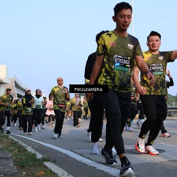 Runner Photo 6293479