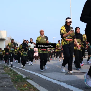 Runner Photo 6293529