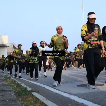 Runner Photo 6293561
