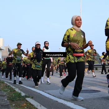 Runner Photo 6293573