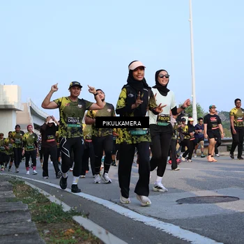 Runner Photo 6293598