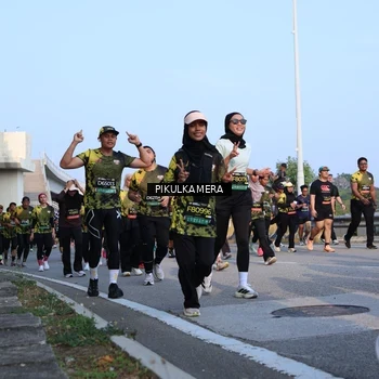 Runner Photo 6293633