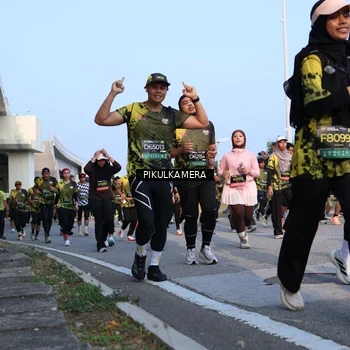 Runner Photo 6293634