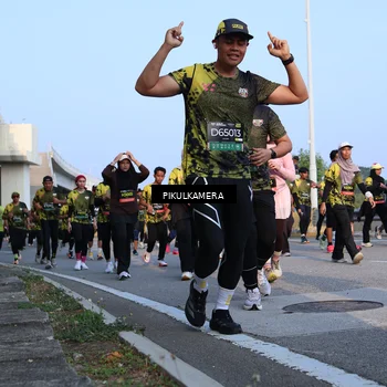 Runner Photo 6293662