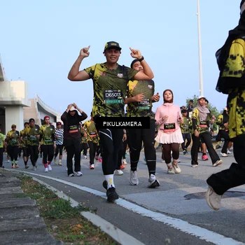 Runner Photo 6293663