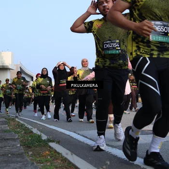 Runner Photo 6293743