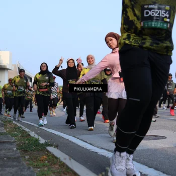 Runner Photo 6293744