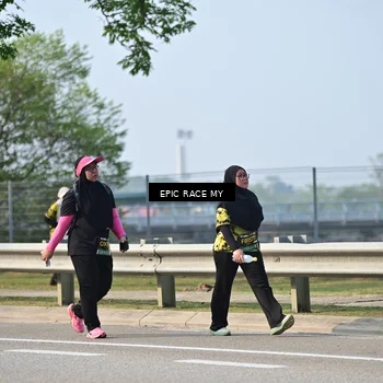 Runner Photo 6293799