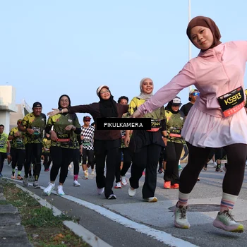 Runner Photo 6293806