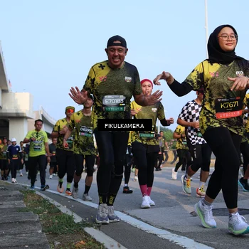 Runner Photo 6293882