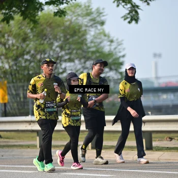 Runner Photo 6293886