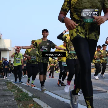 Runner Photo 6293942