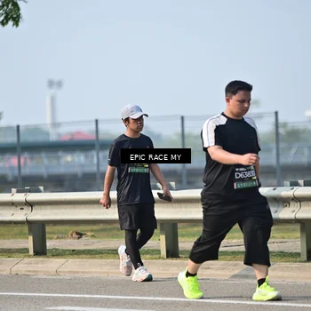 Runner Photo 6294019