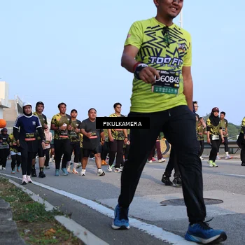 Runner Photo 6294116