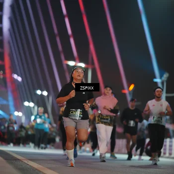 Runner Photo 6294119