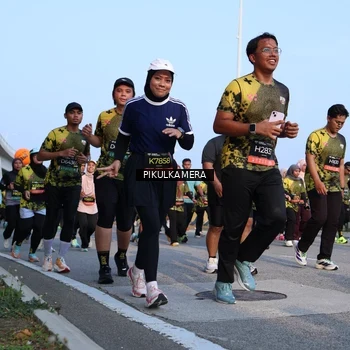 Runner Photo 6294205
