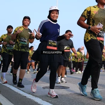Runner Photo 6294206