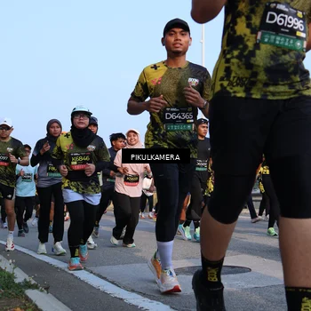 Runner Photo 6294233