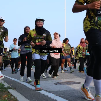Runner Photo 6294260