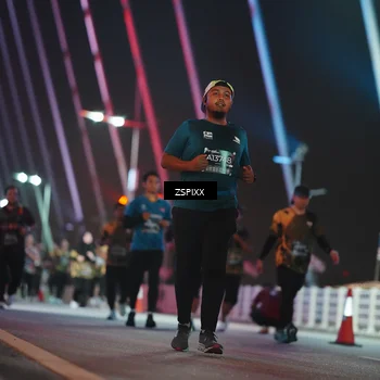 Runner Photo 6294356