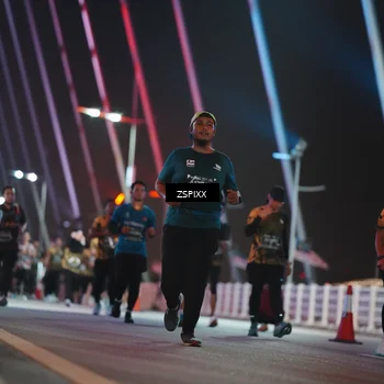 Runner Photo 6294376