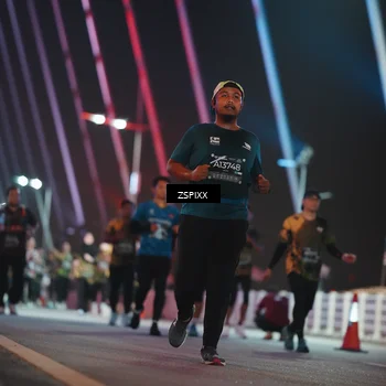 Runner Photo 6294392