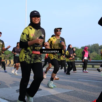 Runner Photo 6294451