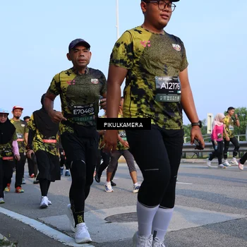 Runner Photo 6294545