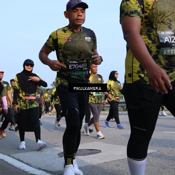Runner Photo 6294606