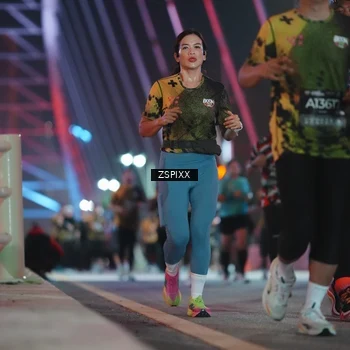 Runner Photo 6294618