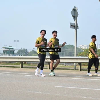 Runner Photo 6294621