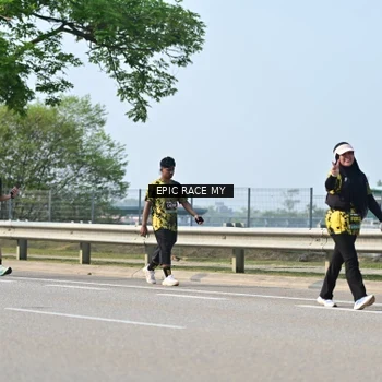 Runner Photo 6294663