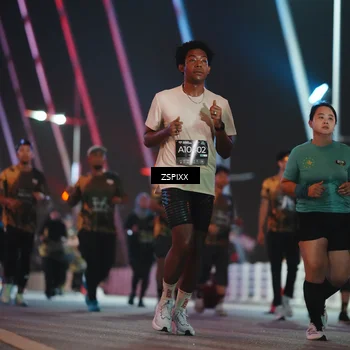 Runner Photo 6294723