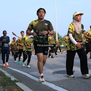 Runner Photo 6294734